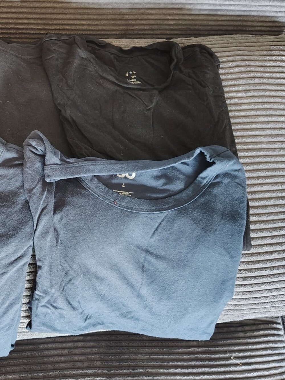 Multi-set basic short sleeve shirts